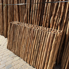 artisan marocain travail bois atelier Marrakech traditionnel