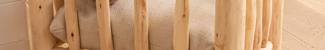 Lit poupée en bois
