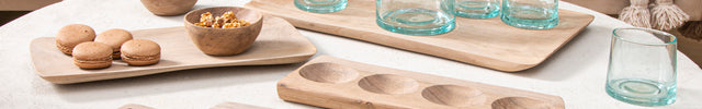 Planche apéritive en bois de noyer - 4 creux