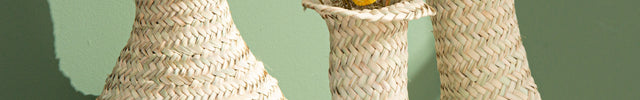 Vase décoratif en osier naturel