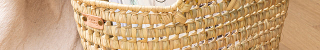 Porte-revues en feuilles de palme