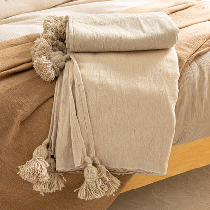 Plaid à pompons marocain beige clair
