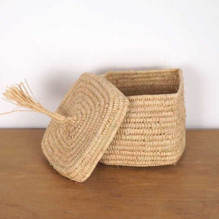 Boîte de rangement carré en raphia naturel