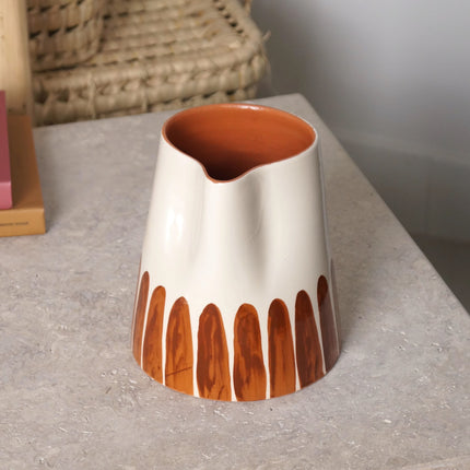 Carafe en céramique artisanale - Demi rayures Marron