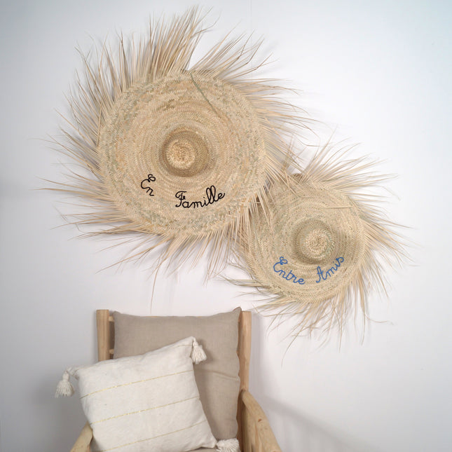 Chapeau de paille mural à franges - Personnalisable