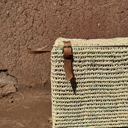 Coffre de rangement en métal et palme