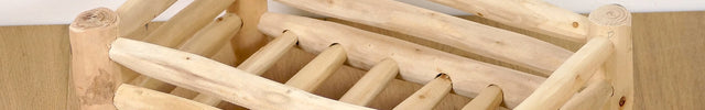 Corbeille de rangement en bois brut