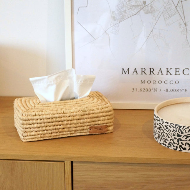 Boite à mouchoirs en raphia