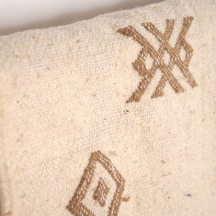 Descente de lit berbère Kilim 118 x 55cm - Beige et Kaki