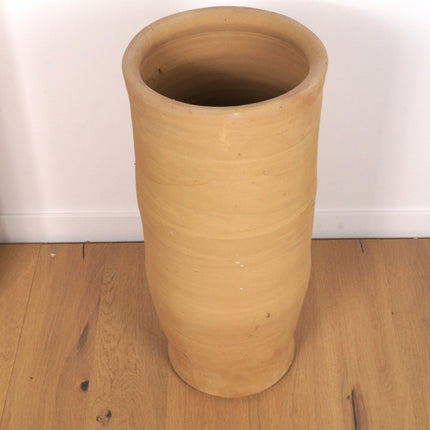 Jarre en terre cuite tube