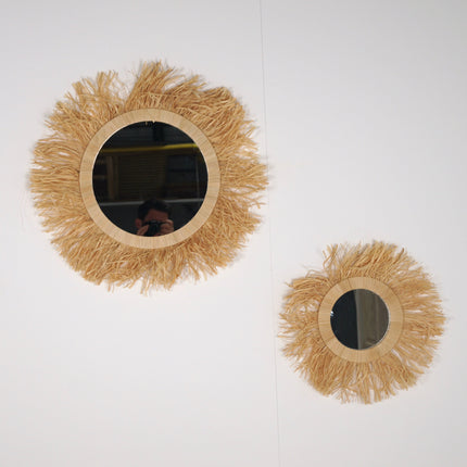 Miroir en raphia à franges