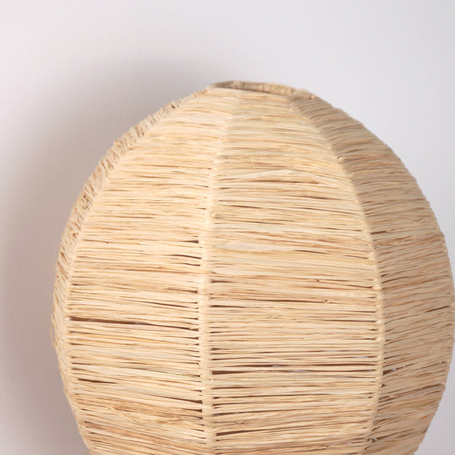 Montgolfière décorative en raphia