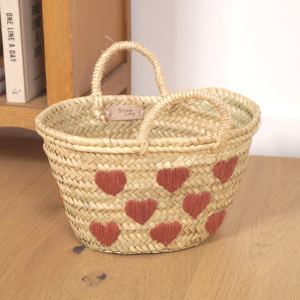 Petit panier en feuilles de palmier - COEUR
