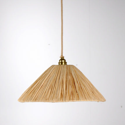 Suspension conique en raphia