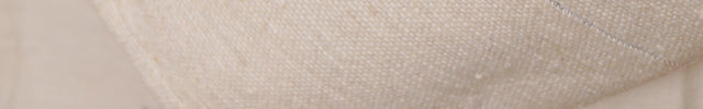 Plaid à pompons marocain beige clair rayures argentées