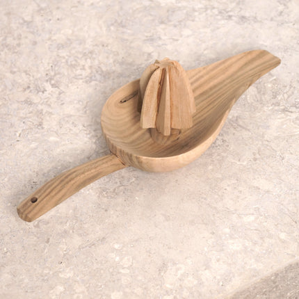 Presse agrumes en bois