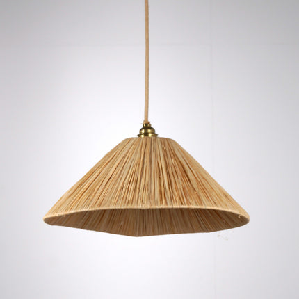 Suspension conique en raphia