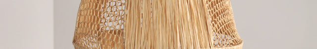 Suspension en dentelle de raphia 35cm
