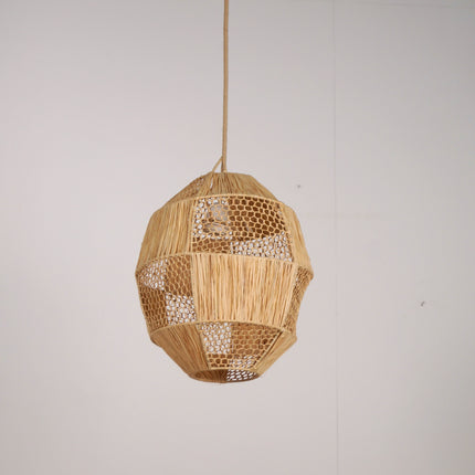Suspension en dentelle de raphia 35cm