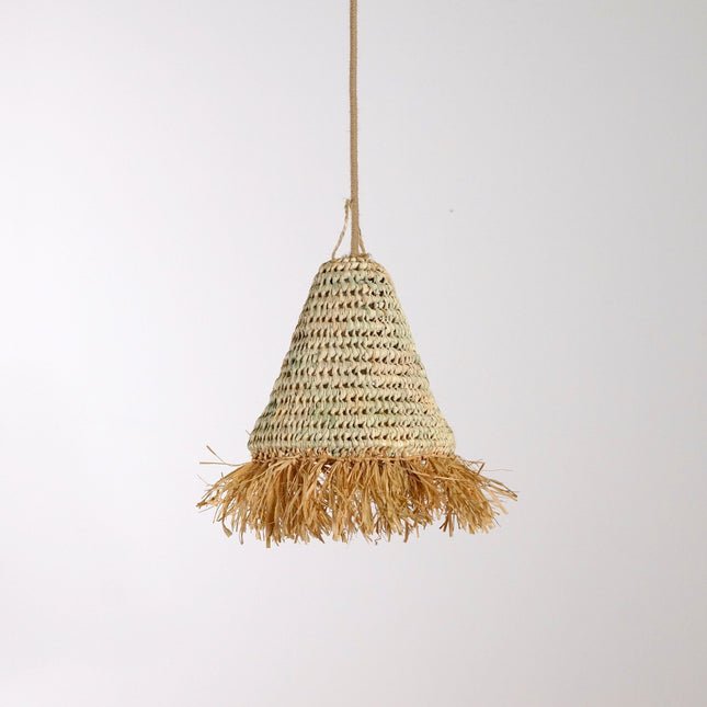 Suspension en palme et raphia