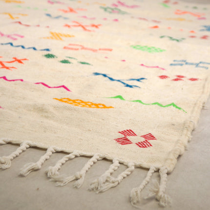 Tapis fin berbère Kilim 250 x 140 cm - Symboles berbères multicolores