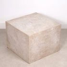 Petite table basse carrée en travertin 50 x 50 x 33cm
