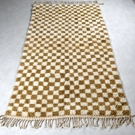 Tapis Berbère en laine damier Camel et blanc - 140 x 270cm