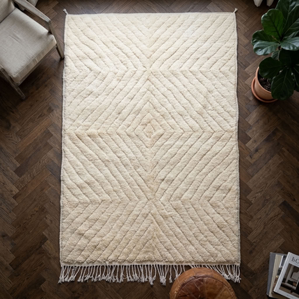 Tapis Beni Ouarain Écru losanges 254 × 154 cm