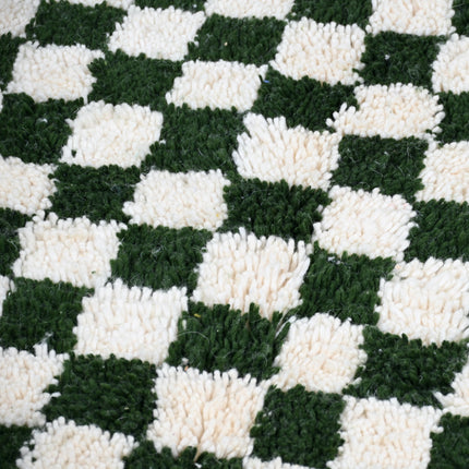 Tapis Berbère en laine Damier vert et blanc - 150 x 245cm