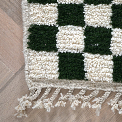 Tapis Berbère en laine Damier vert et blanc - 150 x 245cm