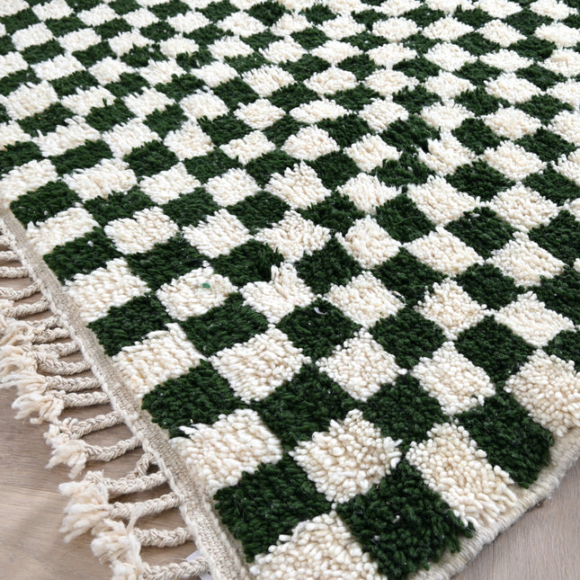 Tapis Berbère en laine Damier vert et blanc - 150 x 245cm