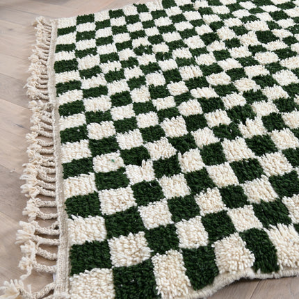 Tapis Berbère en laine Damier vert et blanc - 150 x 245cm