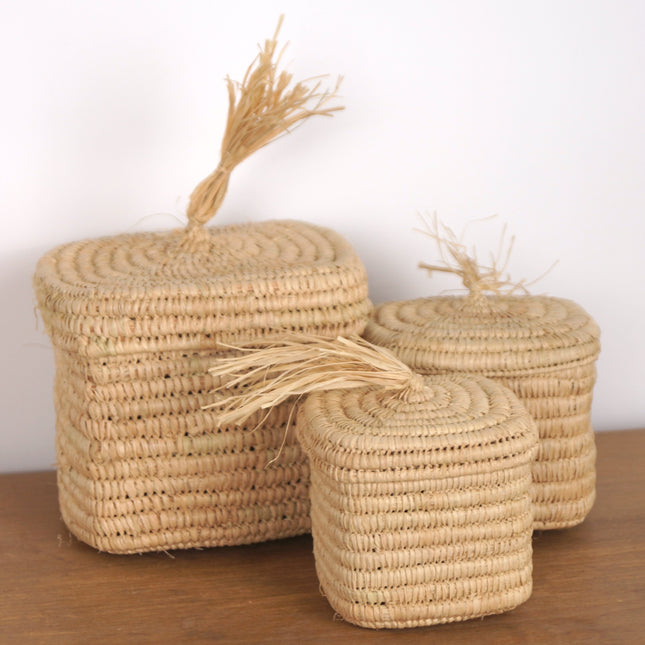 Boîte de rangement carré en raphia naturel