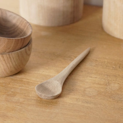 Petit cuillère en bois