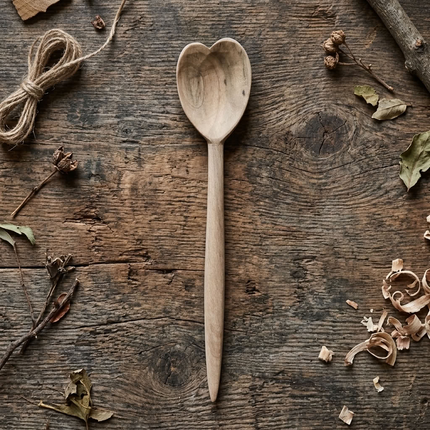 Cuillère à soupe en bois de noyer - Cœur