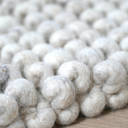 Tapis boule de laine 150 x 250cm Tissé main - Gris clair