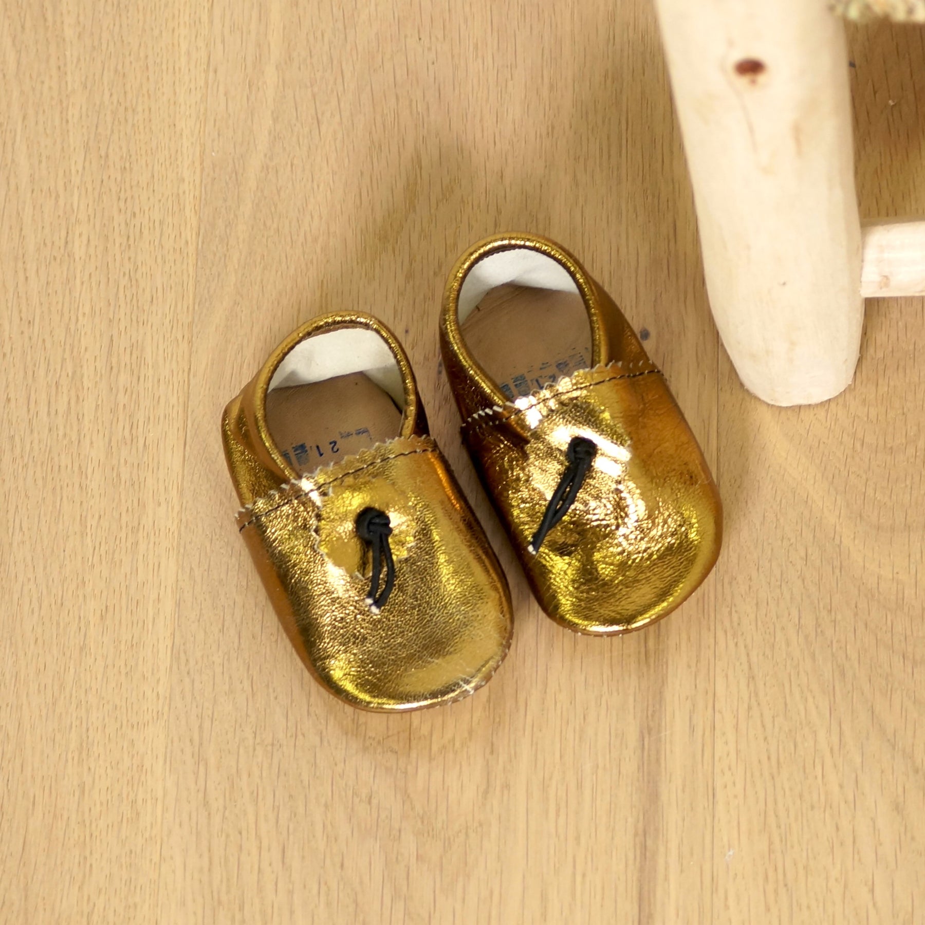 Chaussons en cuir souple bébé - Doré – Bohome Living