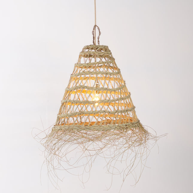 Suspension en alfa ajourée - Conique