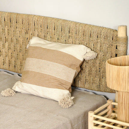 Coussin à pompons beige clair rayures camel