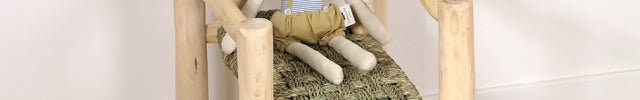 Fauteuil en bois pour enfant