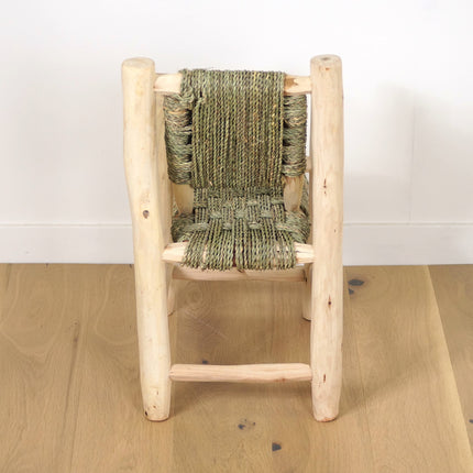 Fauteuil en bois pour enfant