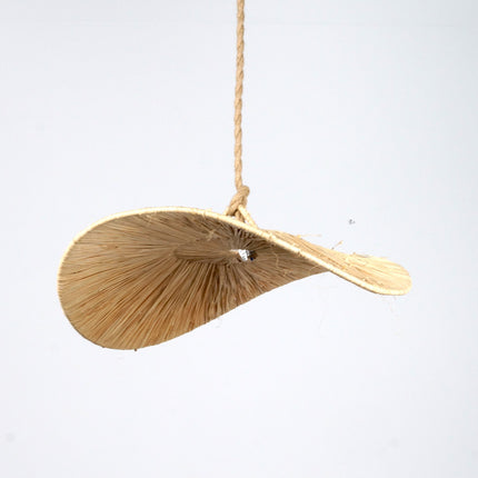 Suspension en raphia - Plate