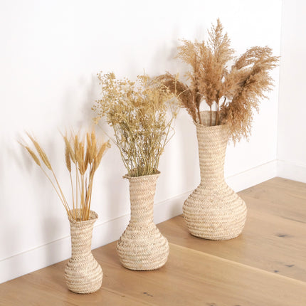 Vase décoratif en osier naturel